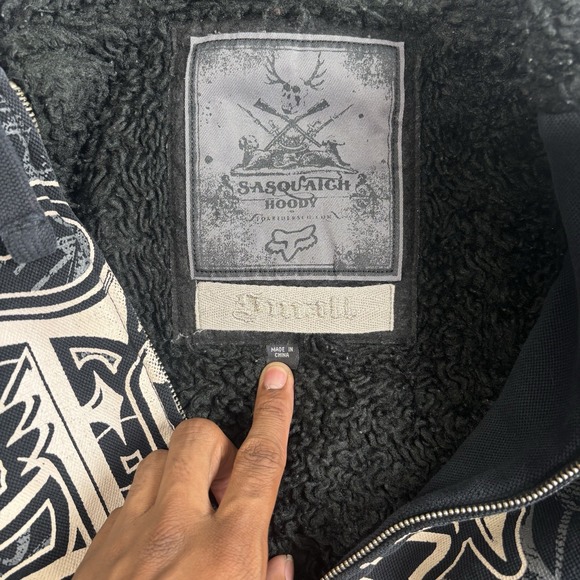 VTG Y2K Fox Sasquatch Skull Hoodie Long Sleeve Black Full Zip Women's Small - Picture 5 of 10